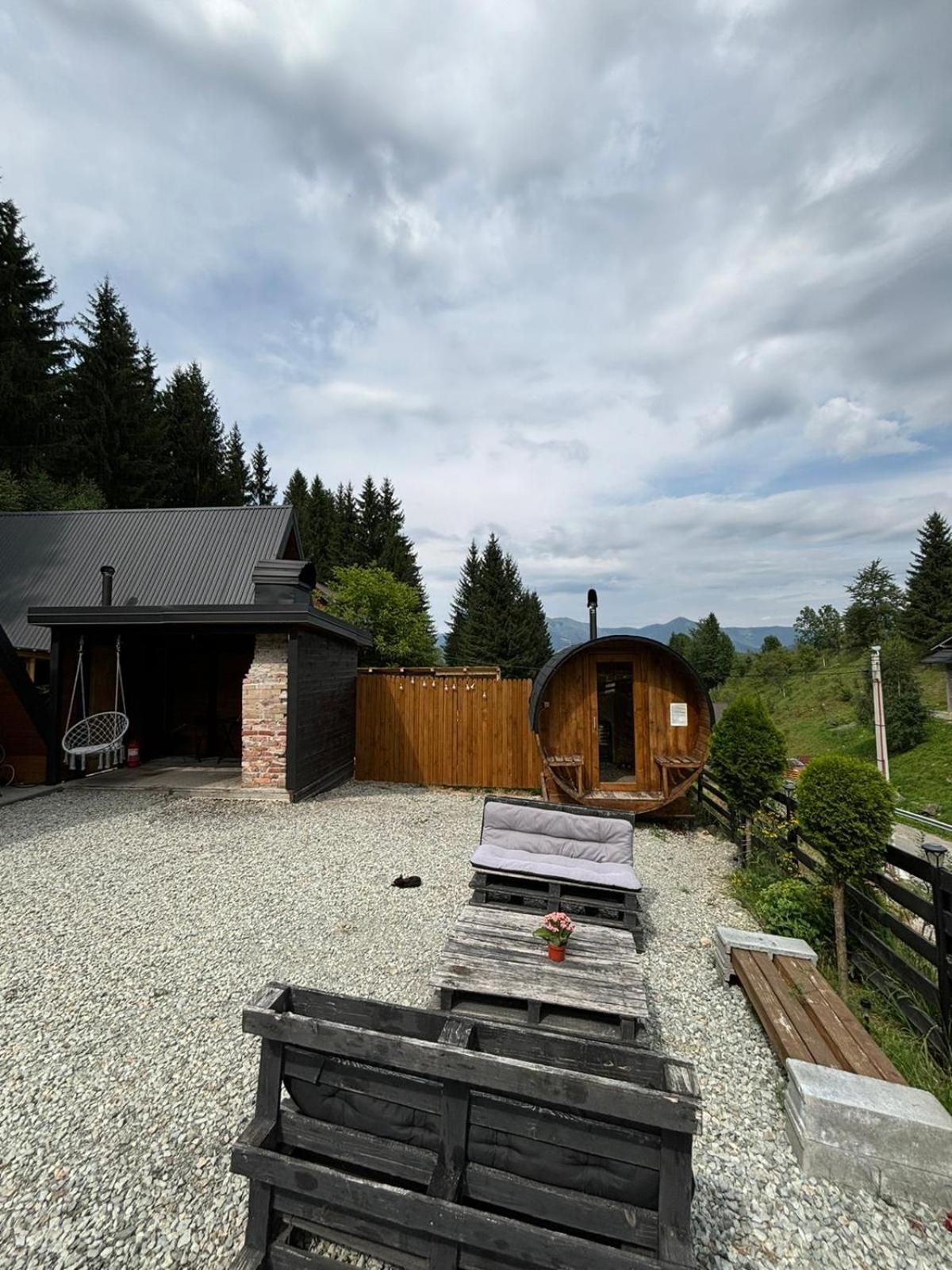 Cabana Green Hill Borşa エクステリア 写真